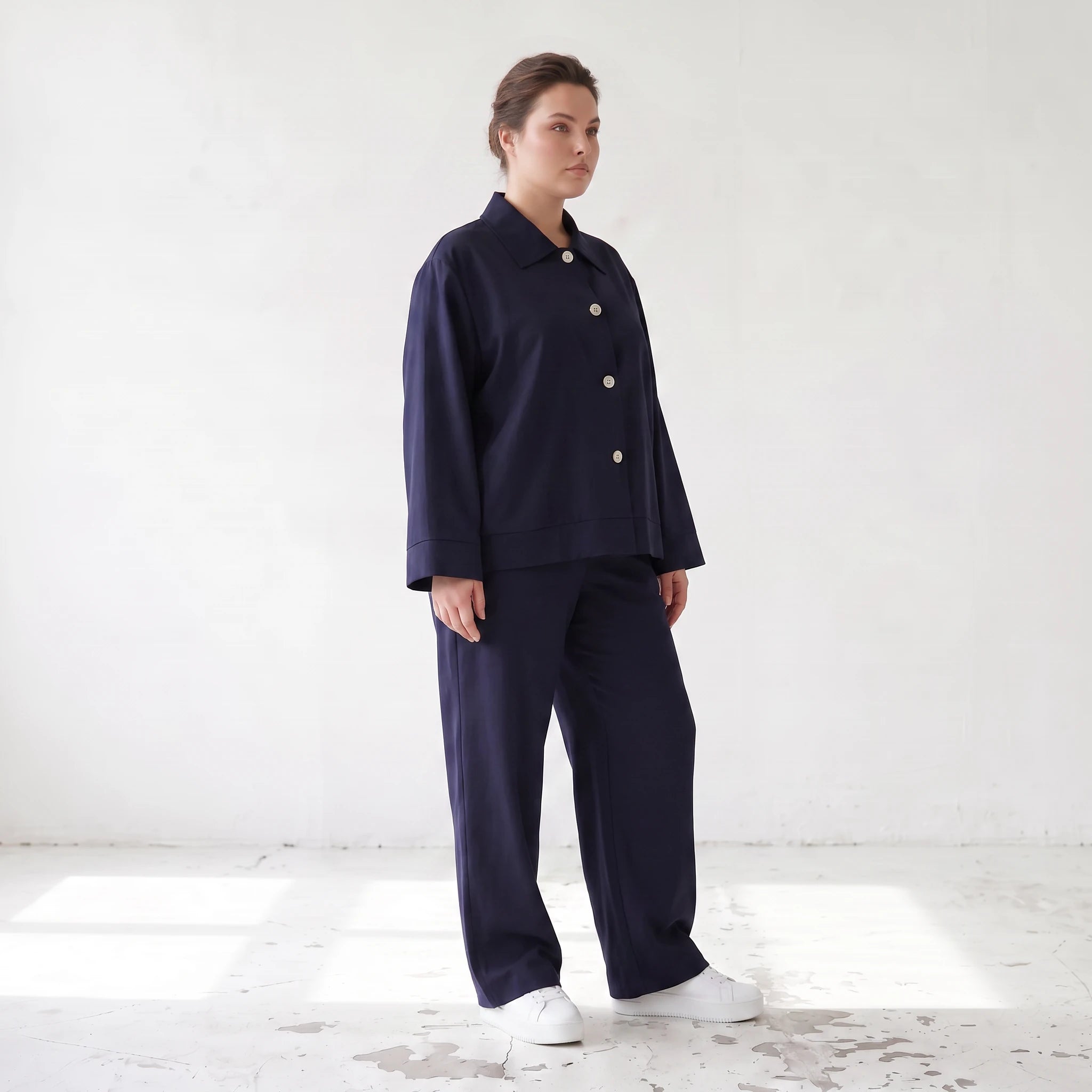 Zeitloser Marine Blazer im entspannten Oversize Lagenlook mit Hemdkragen elastisch weich