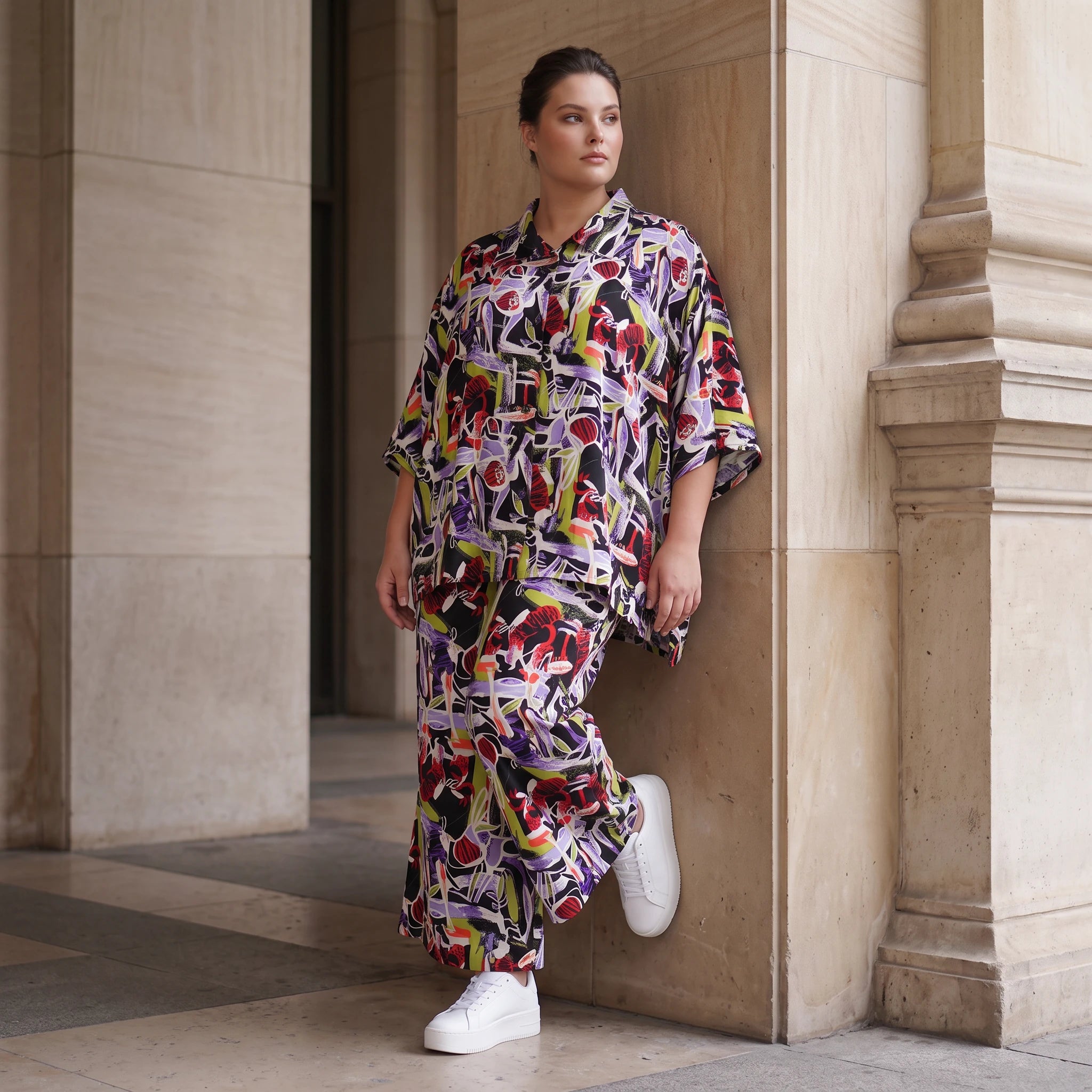 Zeitlose Oversize Viskosebluse in Schwarz Oliv Lila leger Lagenlook modern Hemdkragen