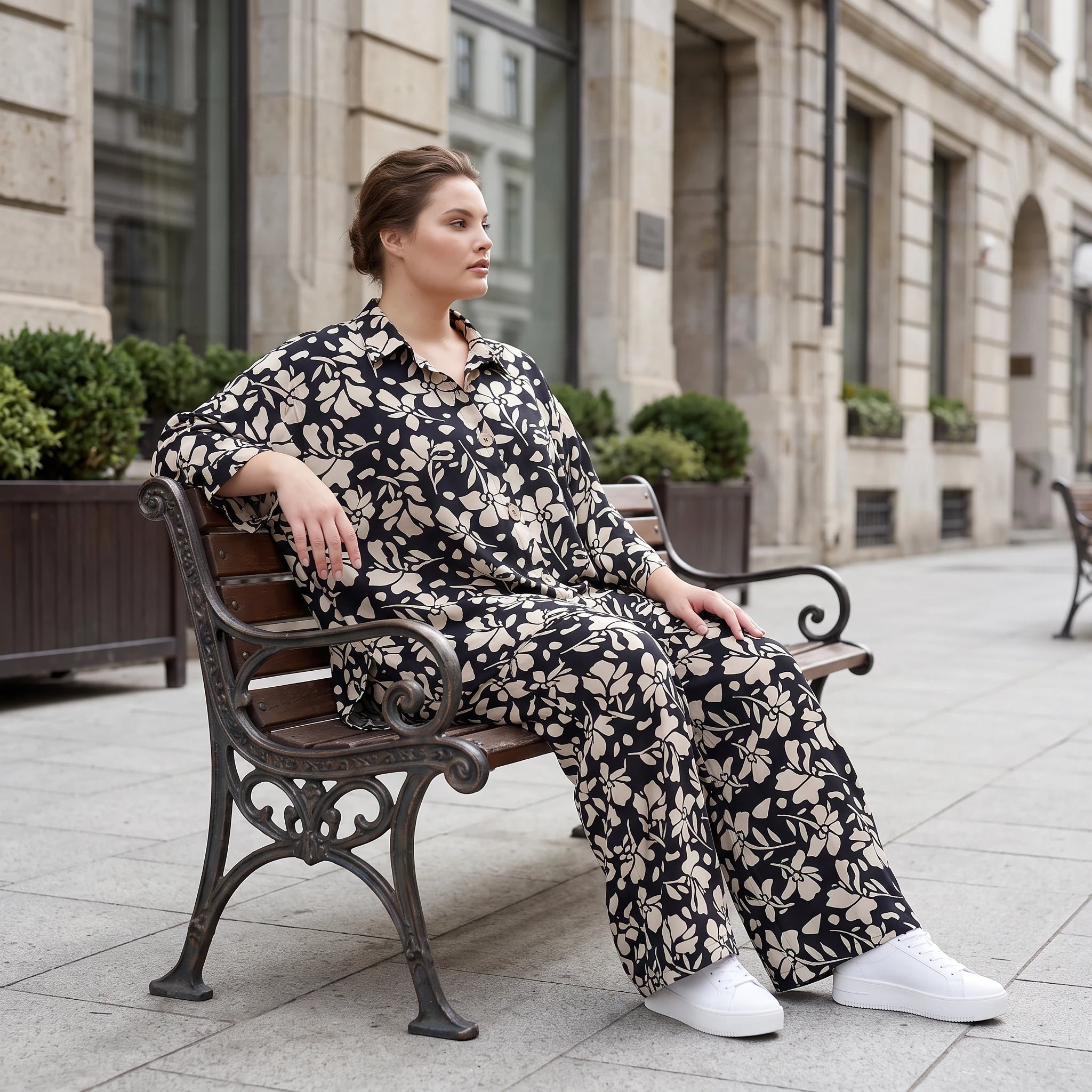 Damen Bluse Lagenlook Viskose Schwarz/Ecru, gerader Schnitt, Langarm, Knopfleiste, Oversize große Größen – AKH Fashion