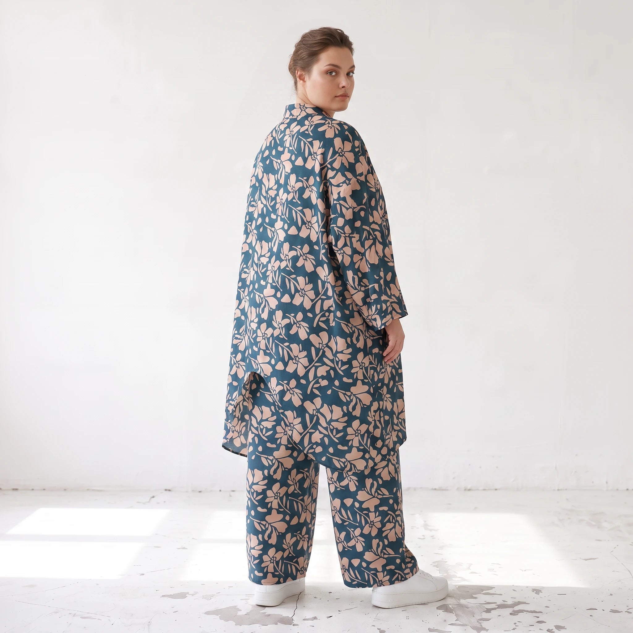 Damen Bluse Lagenlook Viskose Petrol/Rose, Zipfelform, Langarm, Knopfleiste, Oversize große Größen – AKH Fashion