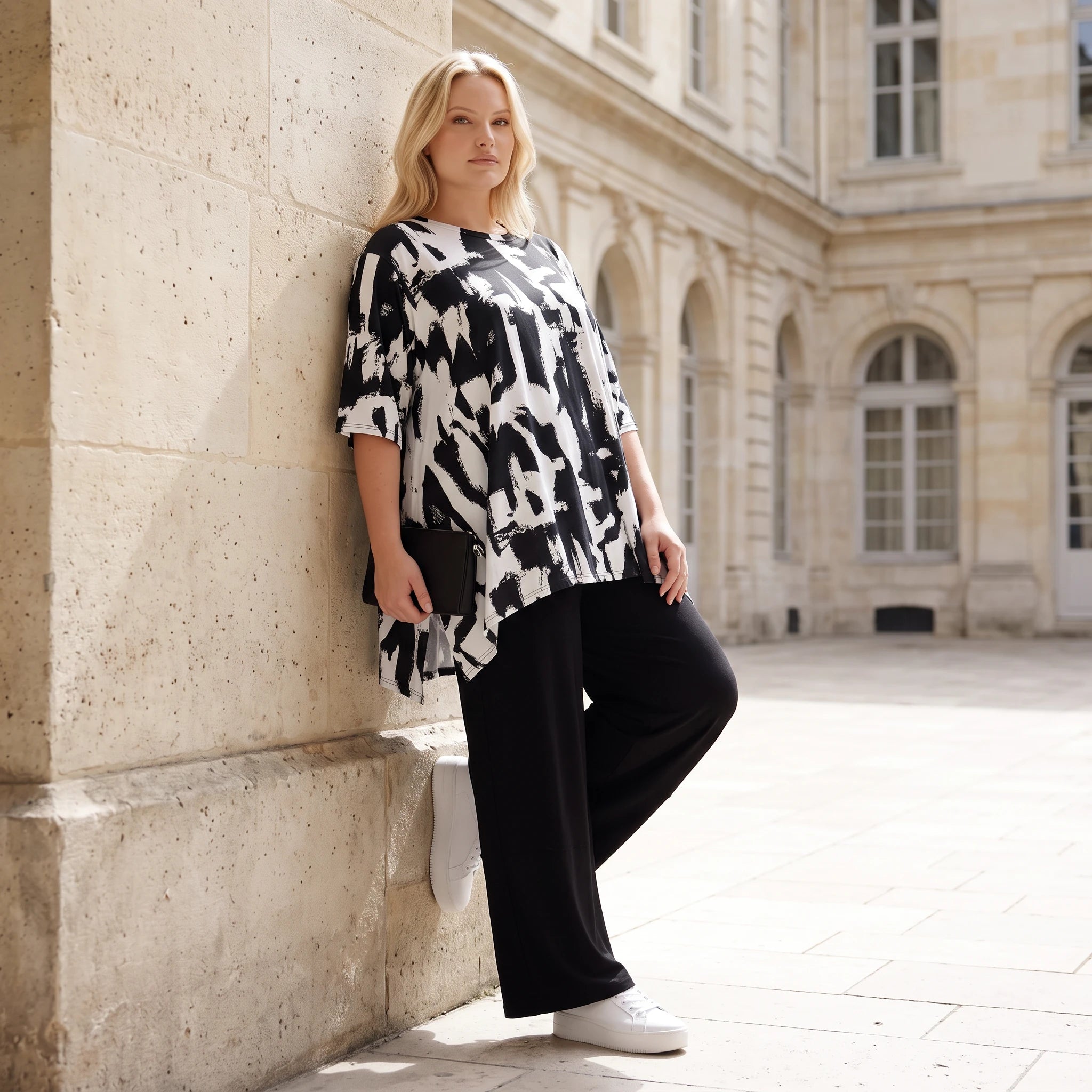 Damen Shirt Lagenlook Baumwolle Schwarz/Weiß, A-Linie, Kurzarm, Seitenschlitze, Oversize große Größen – Funky Diva