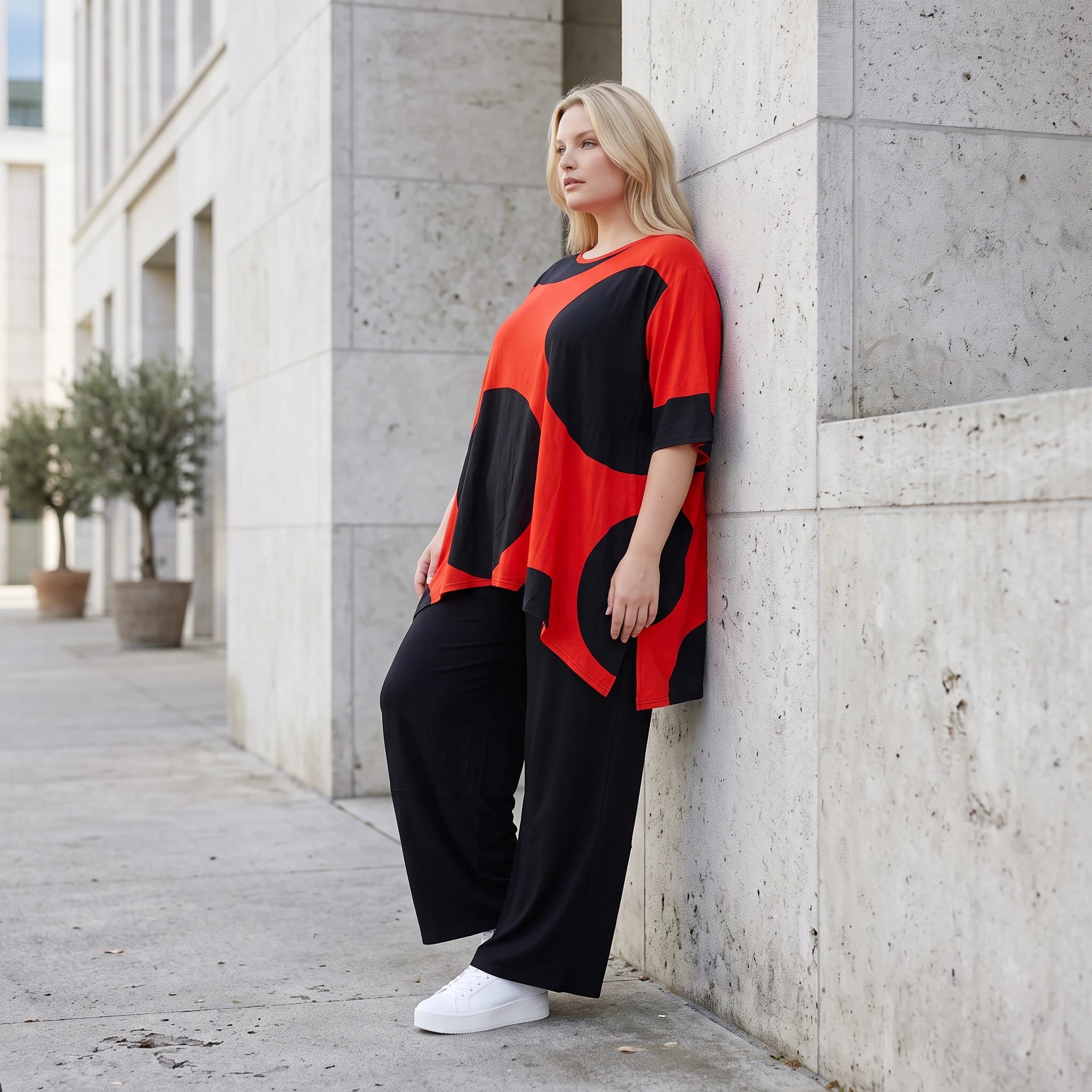 Damen Shirt Lagenlook Baumwolle Rot/Schwarz, A-Linie, Punkte, Kurzarm, Seitenschlitze, Oversize große Größen – Funky Diva