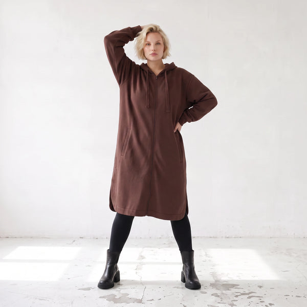 Kapuzenjacke in Schokobraun aus Baumwolle mit geradem Schnitt aus weichem French Terry
