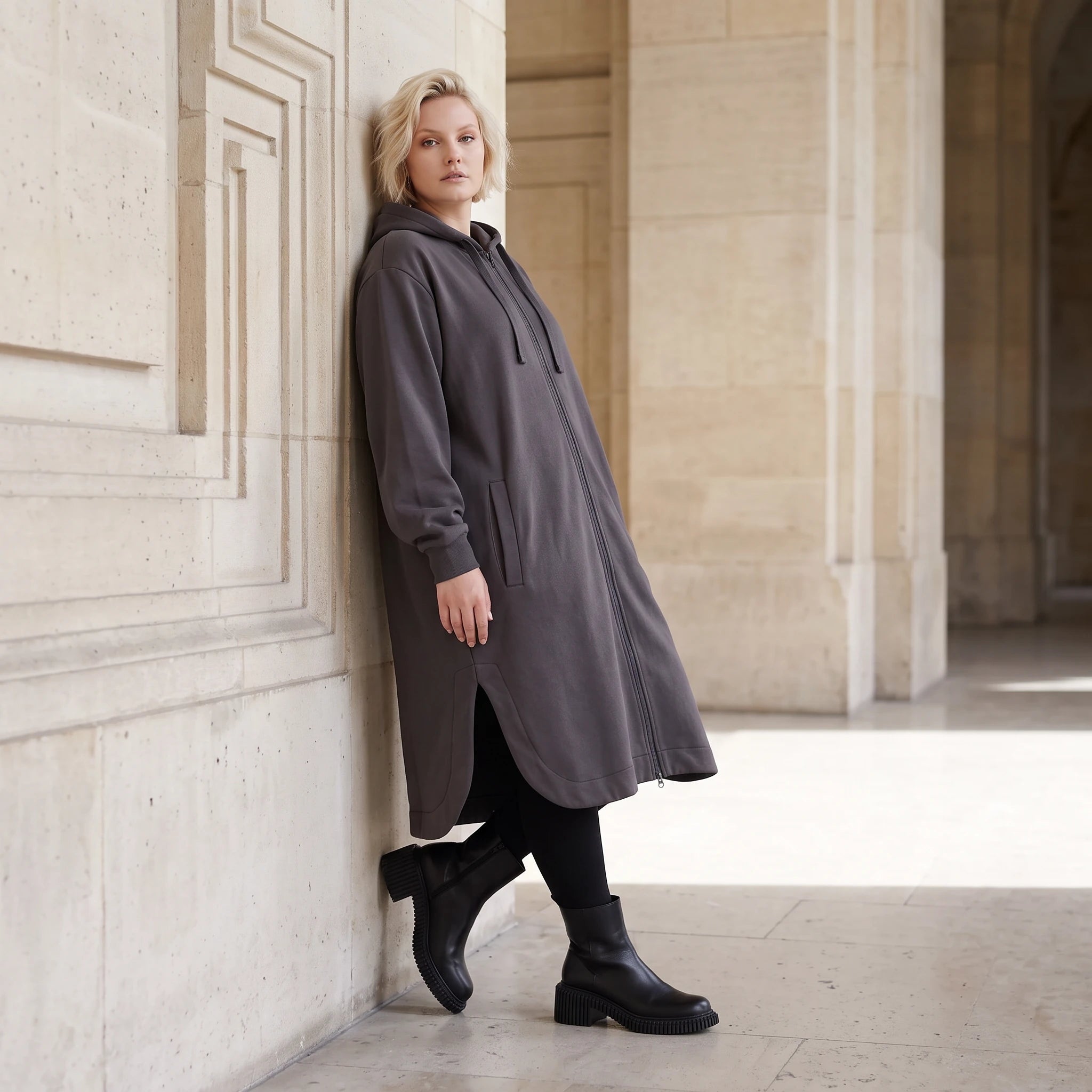 Dunkelgraue Kapuzenjacke aus weicher Baumwolle in Fleece French Terry mit Reißverschluss
