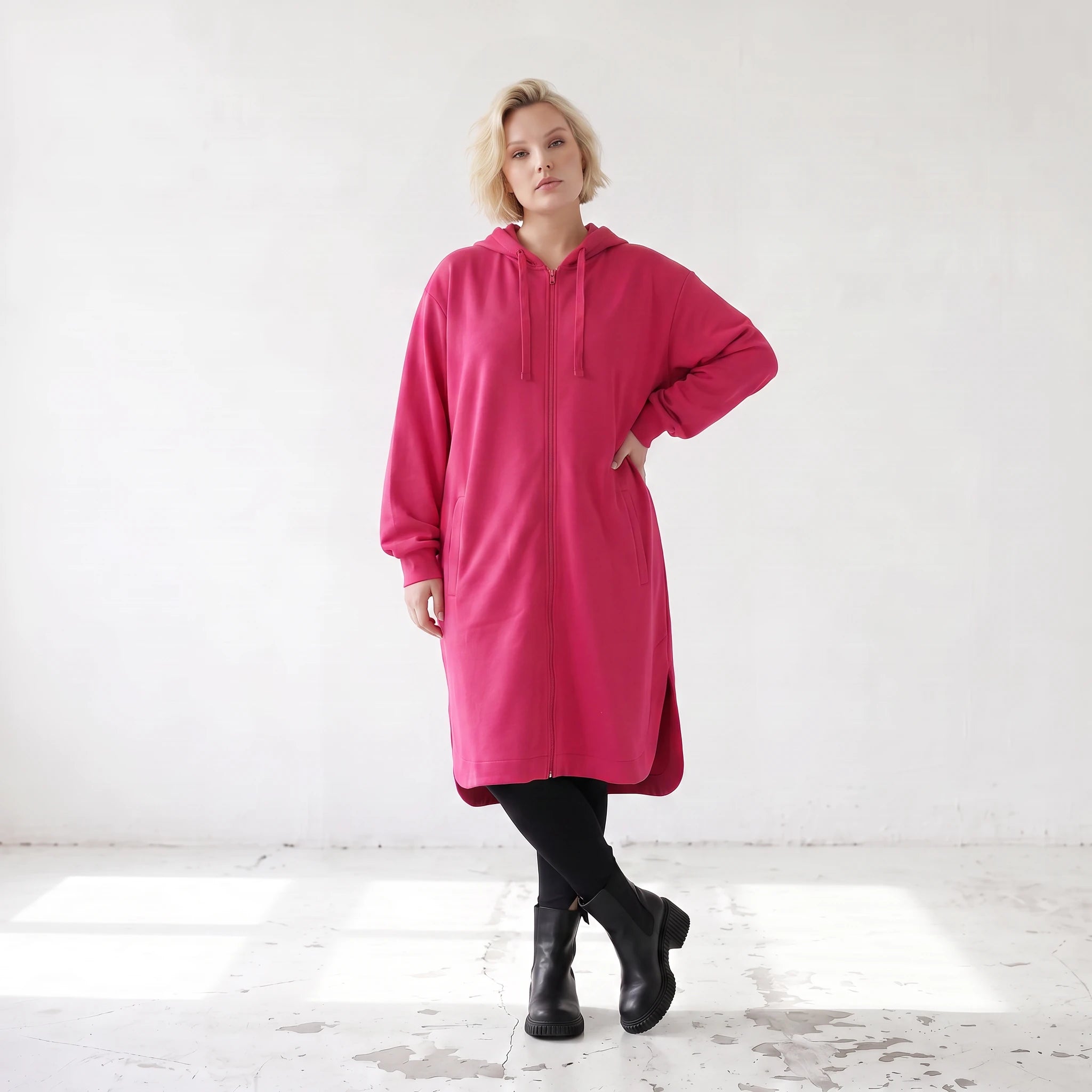 Kapuzenjacke aus reiner Baumwolle in zartem Pink mit geradem Schnitt aus French Terry