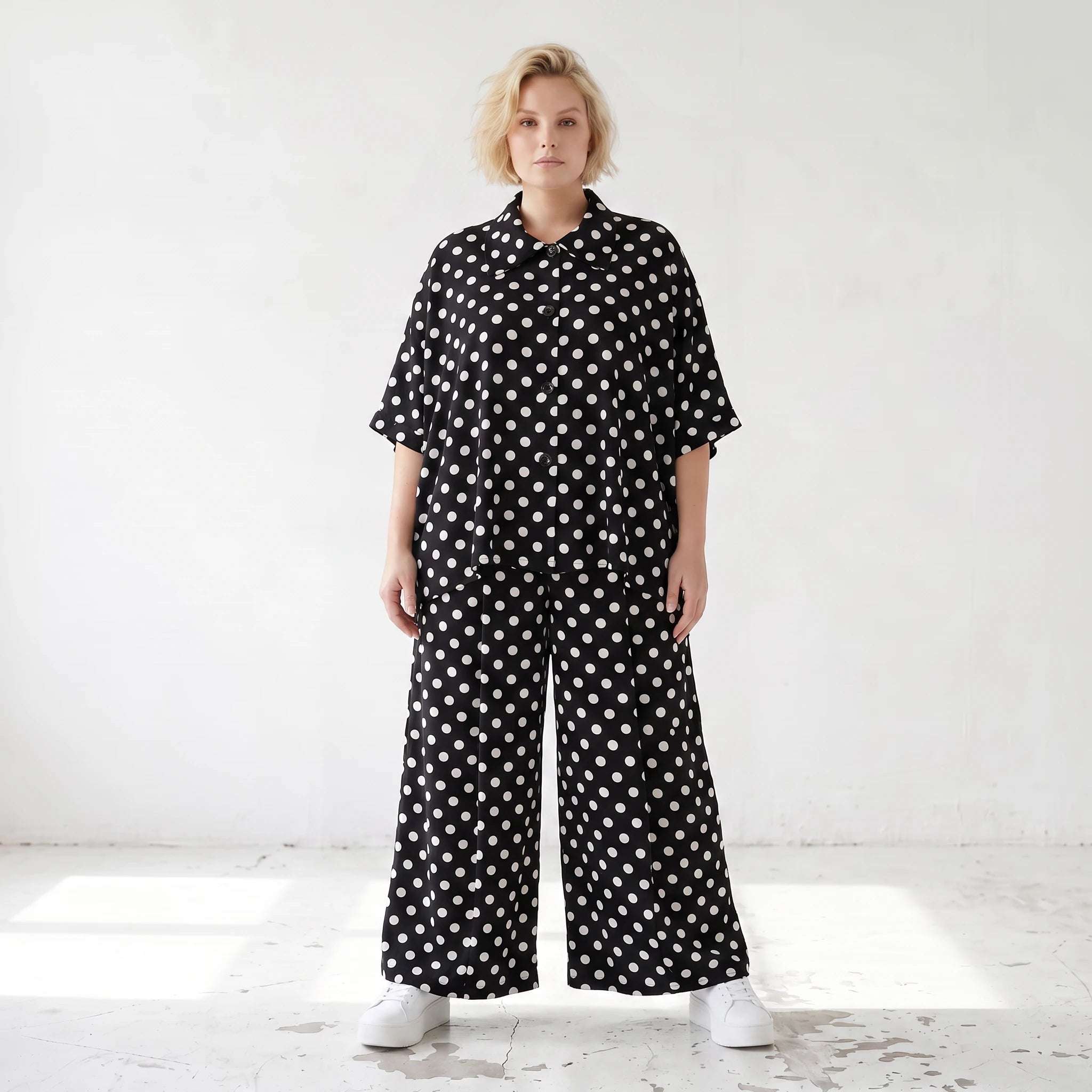 Damen Hose Lagenlook Viskose Schwarz/Weiß, Punkte, Oversize große Größen – AKH Premium