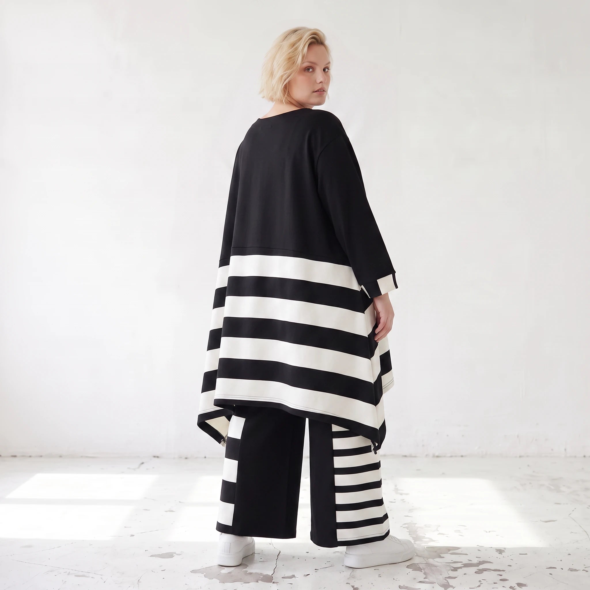 Damen Shirt Lagenlook Rayon Schwarz/Weiß, A-Linie, Oversize große Größen – AKH Premium