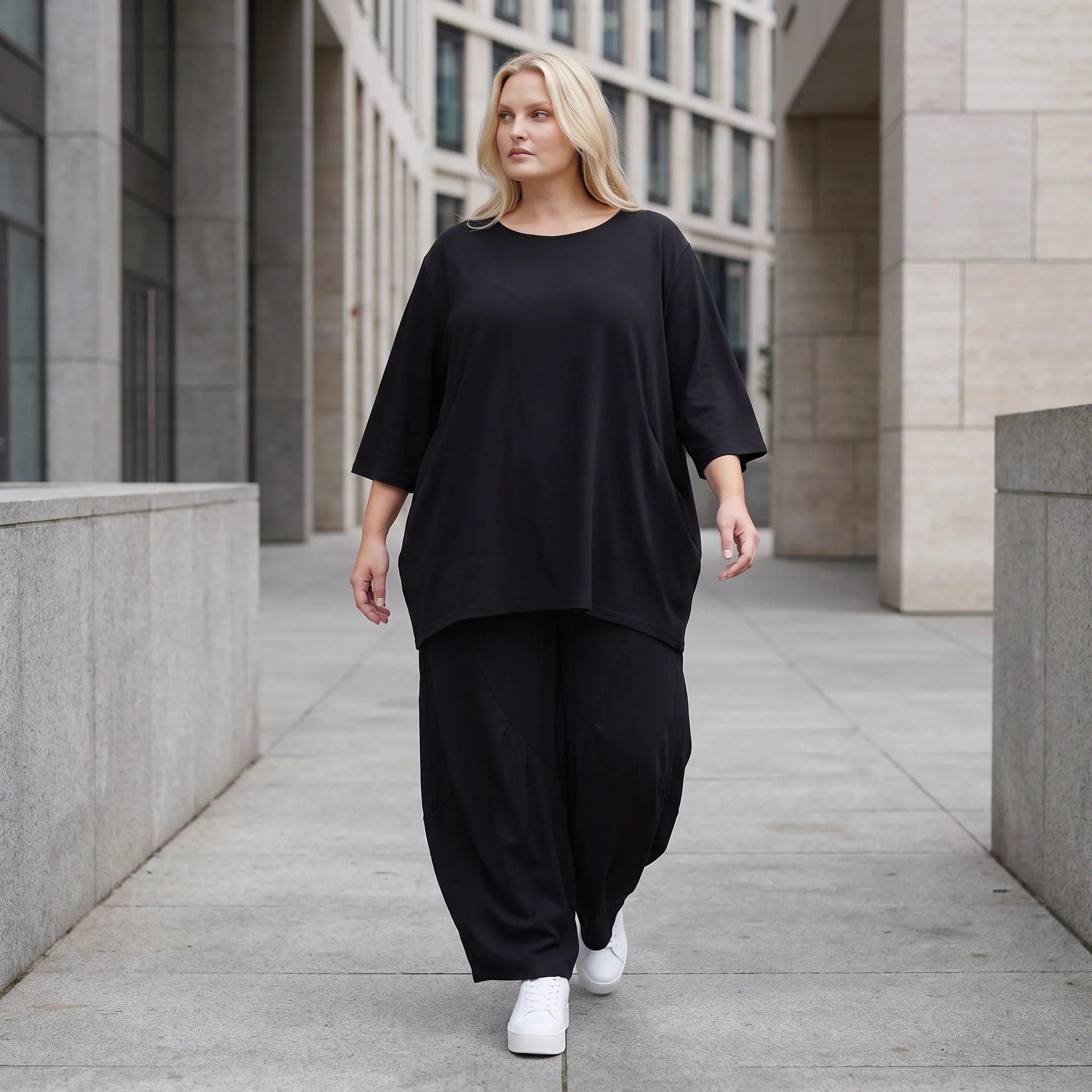 Damen Hose Lagenlook Lyocell Schwarz, Ballonschnitt, Oversize große Größen – AKH Premium