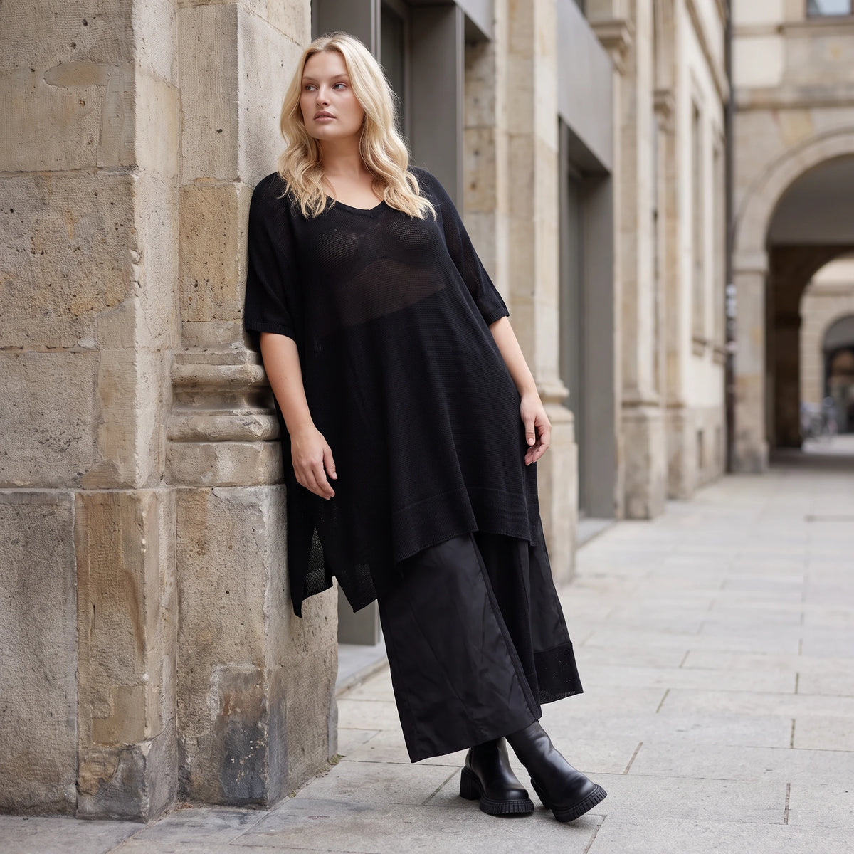 Damen Shirt Lagenlook Baumwolle Schwarz, A-Form, Langarm, V-Ausschnitt, Oversize große Größen – AKH Premium