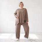 Longsleeve in Taupe aus French Terry mit Grafikprint und A-Linie im lässigen Streetstyle