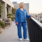 Royalblaue Schlupfhose mit geradem Bein elastisch mit Zierklappen und sichtbarer Naht