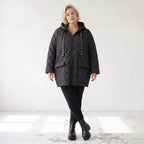Gefütterte schwarze Kapuzenjacke im Denimlook mit geradem Schnitt warme Winterjacke
