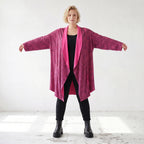 Cardigan aus weichem French Terry mit Stehkragen geradem Schnitt und Seitentaschen