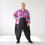 Ungefütterte Übergangsjacke in A-Linie aus Jersey mit Stretch Netzeinsätzen Zipfelsaum