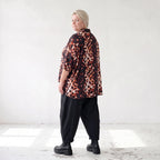 Bluse in Rost/Weiß aus Stretch Twill mit Hemdkragen und 3/4-Arm im gerundeten Schnitt