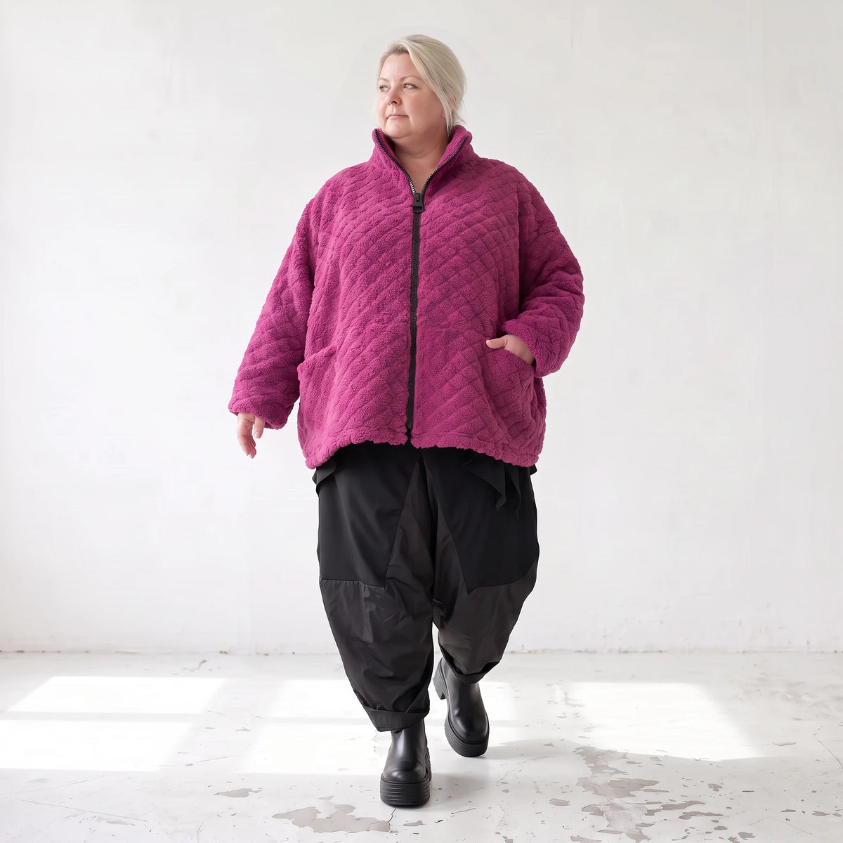 Fuchsia Teddyjacke mit kastigem Schnitt Stehkragen Reißverschluss und Nahttaschen