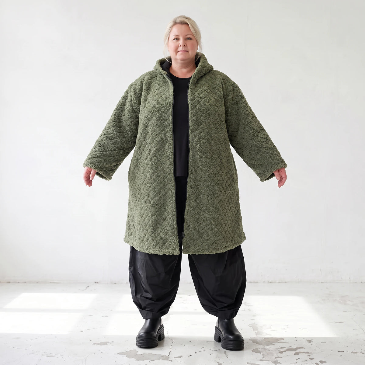 Teddymantel mit Tunnelzug und Tülleinsatz kuschelig warm für feminine Winterlooks pur