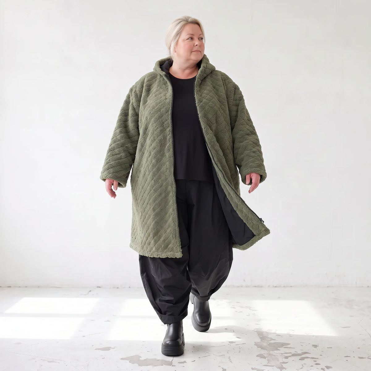 Teddymantel mit Tunnelzug und Tülleinsatz kuschelig warm für feminine Winterlooks pur