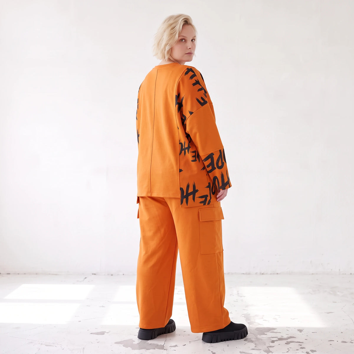 Ballonhose aus Fleece mit Stretch in legerer Form mit Taschen und Klappenverschluss