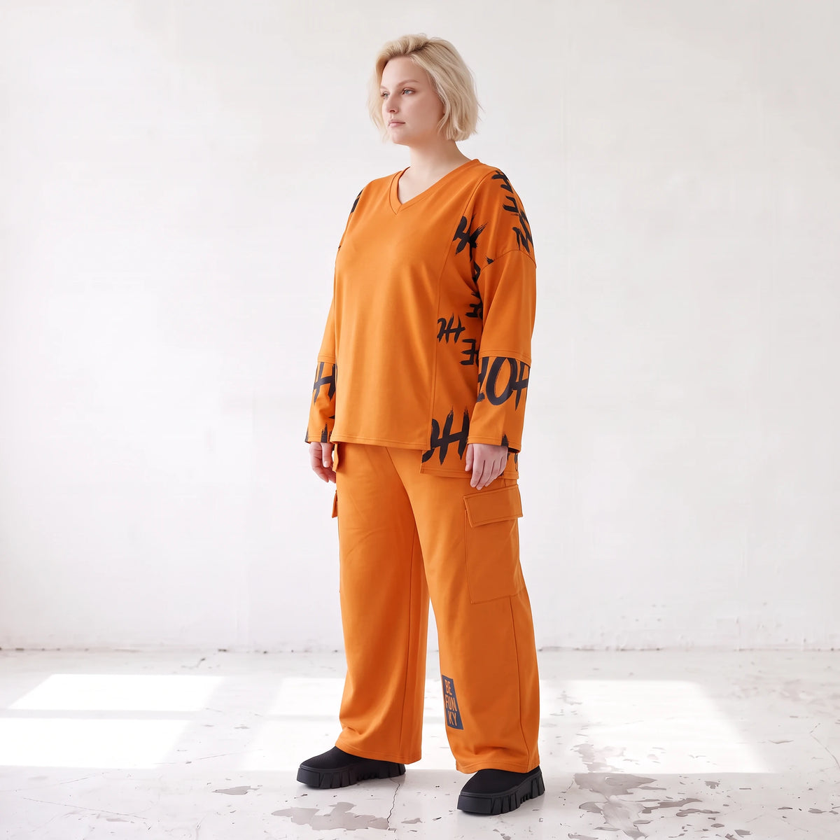 Ballonhose aus Fleece mit Stretch in legerer Form mit Taschen und Klappenverschluss