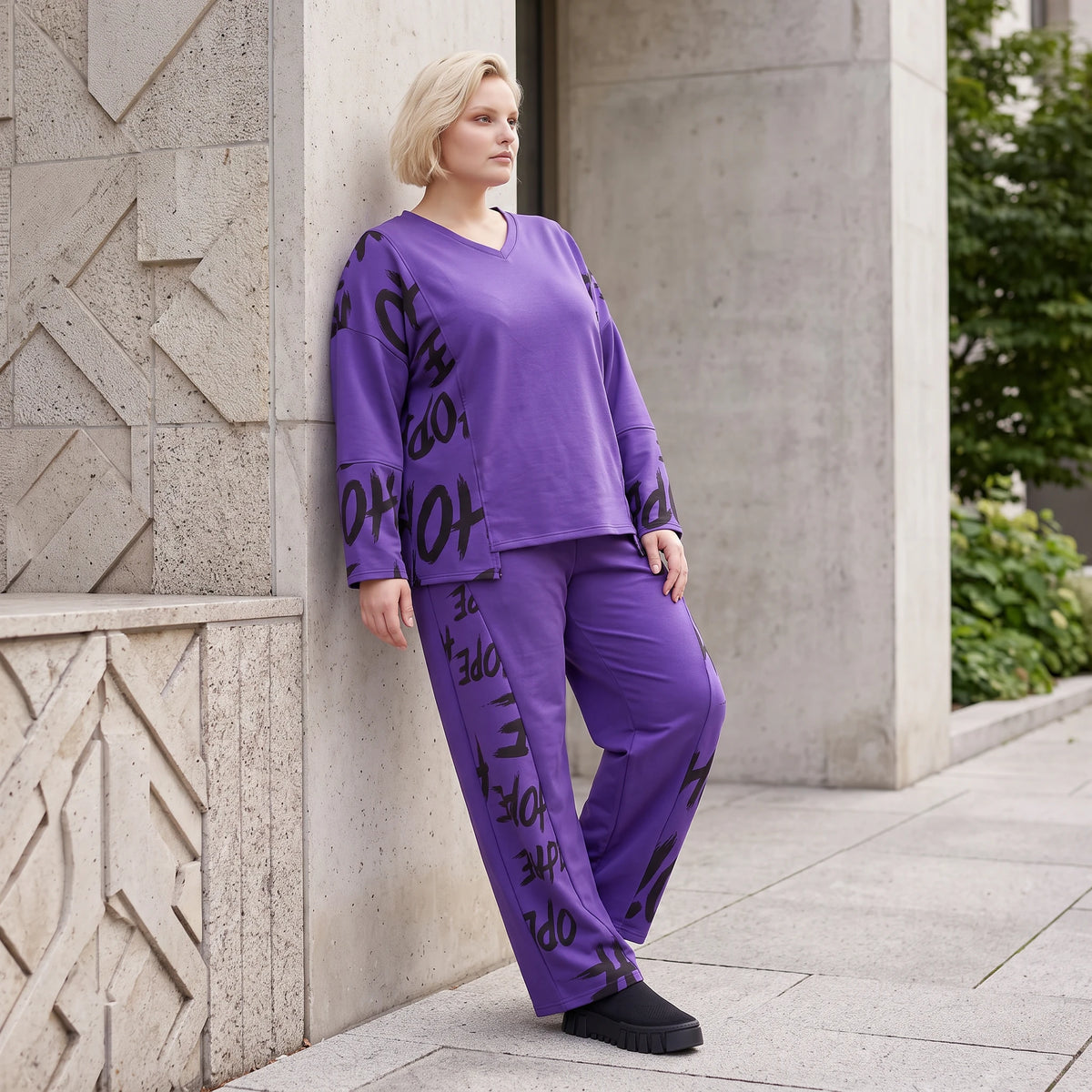 Lila Fleece Ballonhose mit Schnürbund und Taschen weiche warme Winterhose in Ballonform