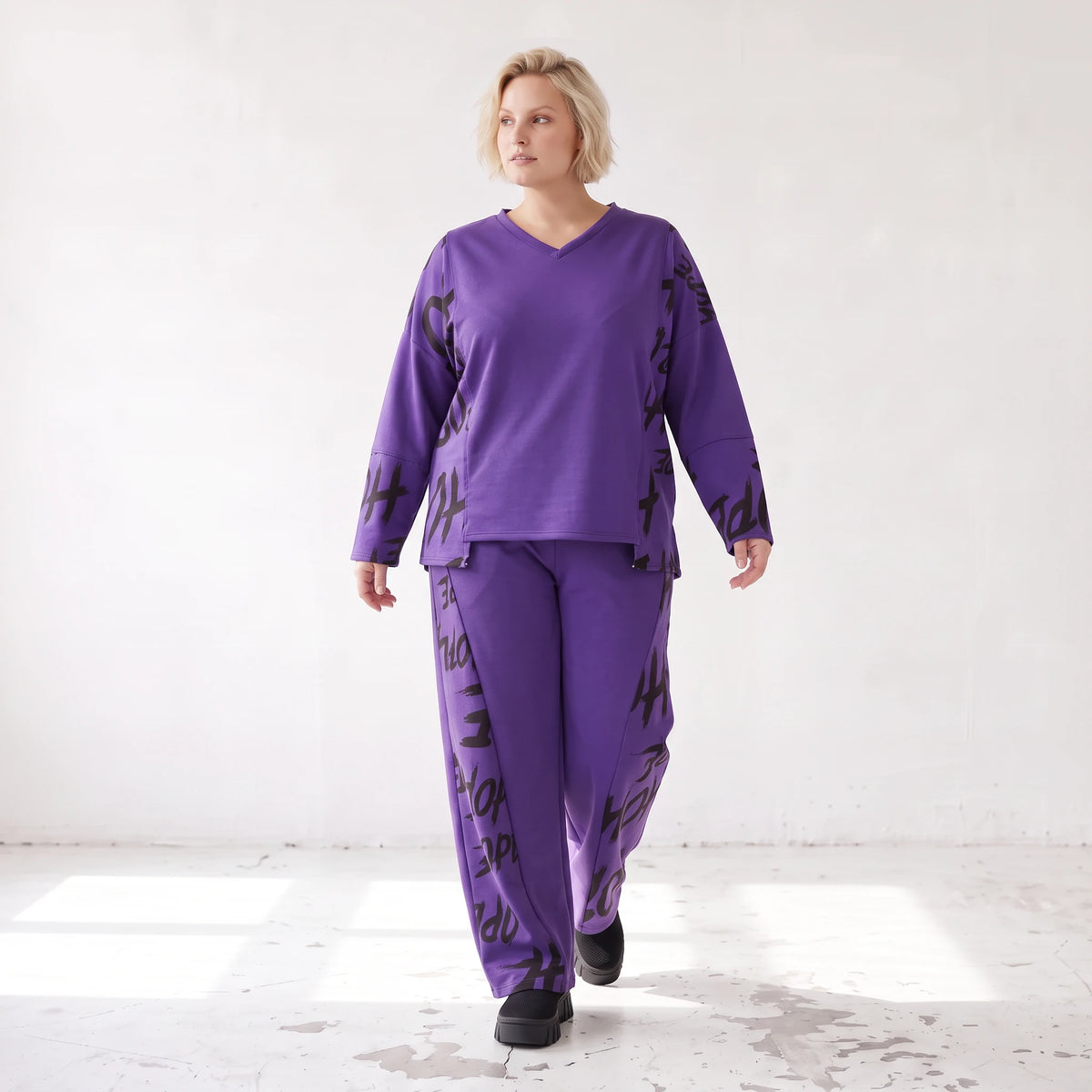 Lila Fleece Ballonhose mit Schnürbund und Taschen weiche warme Winterhose in Ballonform