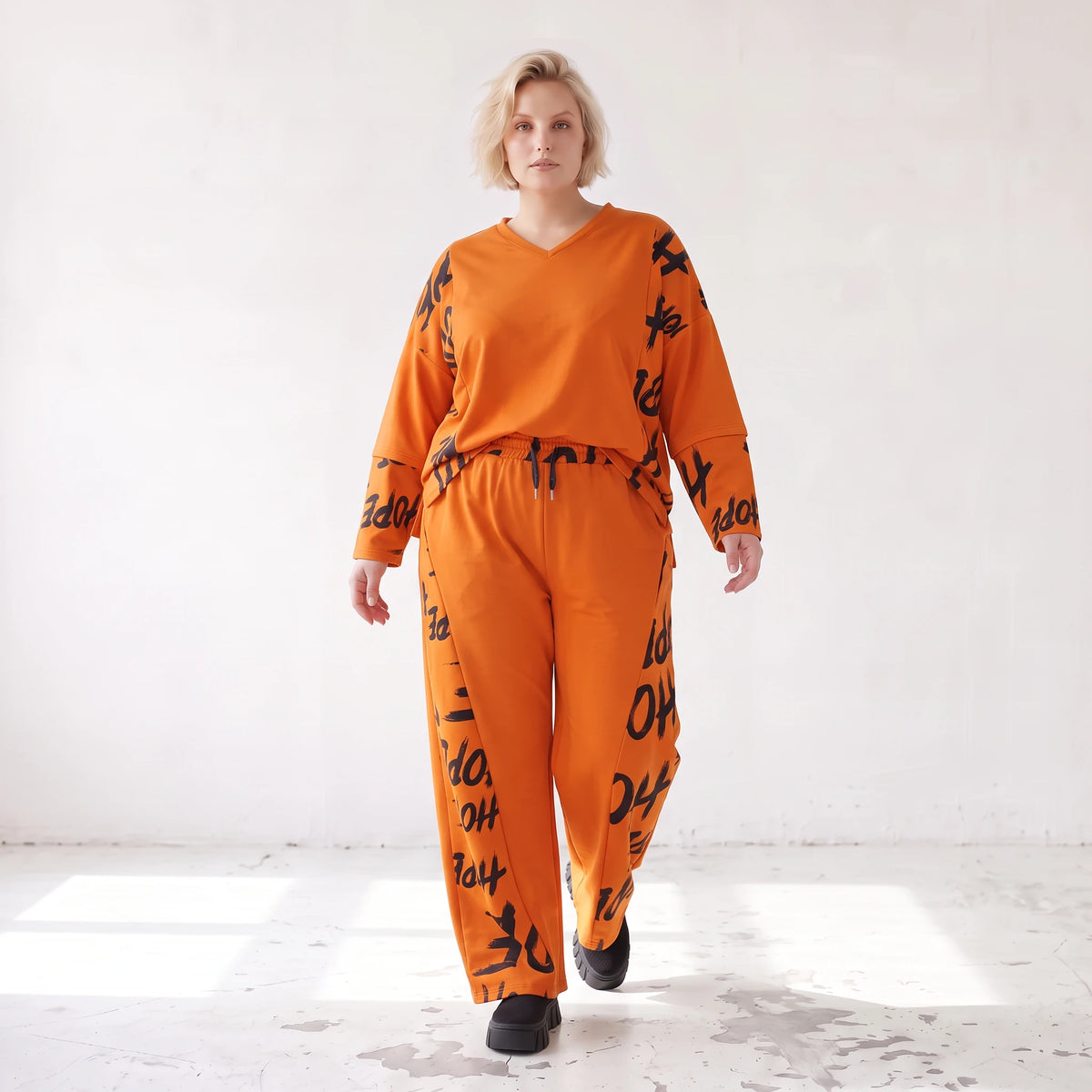 Fleece Ballonhose mit Stretch und Schnürbund in lässiger Form aus Italien für Wintertage