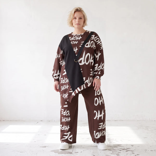 Braunes Fleeceshirt mit asymmetrischem Schnitt und Zipfelsaum weich und herrlich warm
