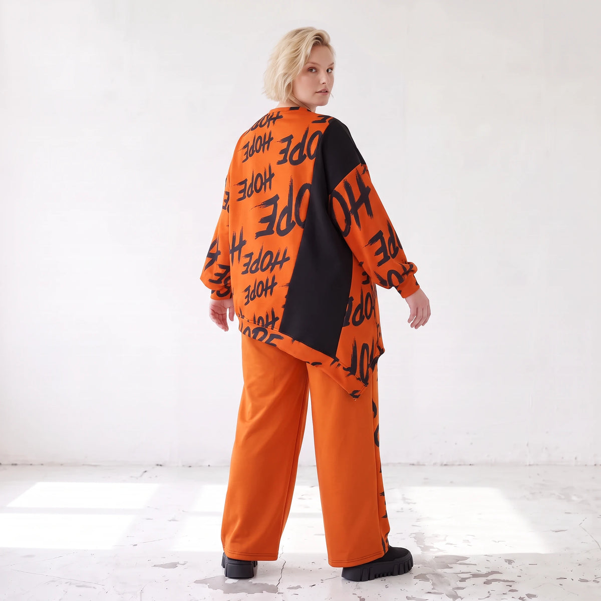 Fleeceshirt in Rost mit asymmetrischem Schnitt Zipfelsaum Stretch warm weich kuschelig