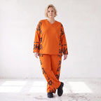 Fleeceshirt in Rost mit V-Ausschnitt geradem Schnitt und Stretch weich und winterwarm