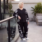Fleeceshirt mit V-Ausschnitt in einfarbigem Look aus warmem Stretch mit geradem Schnitt