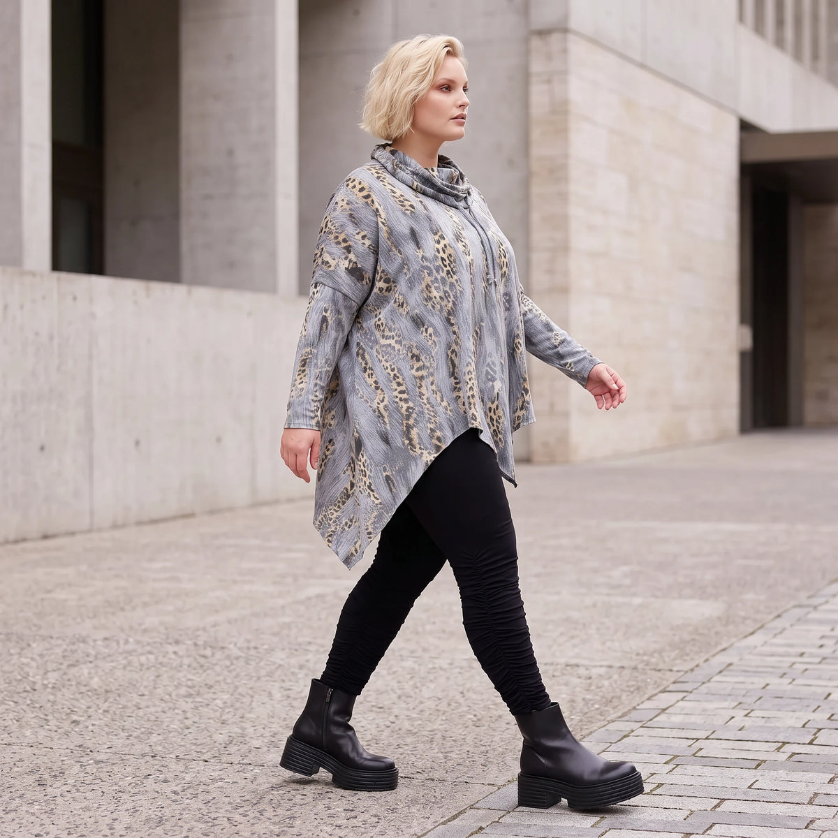 Wintershirt aus Baumwolljersey in A-Linie mit Rollkragen und Tunnelzug kuschelig weich