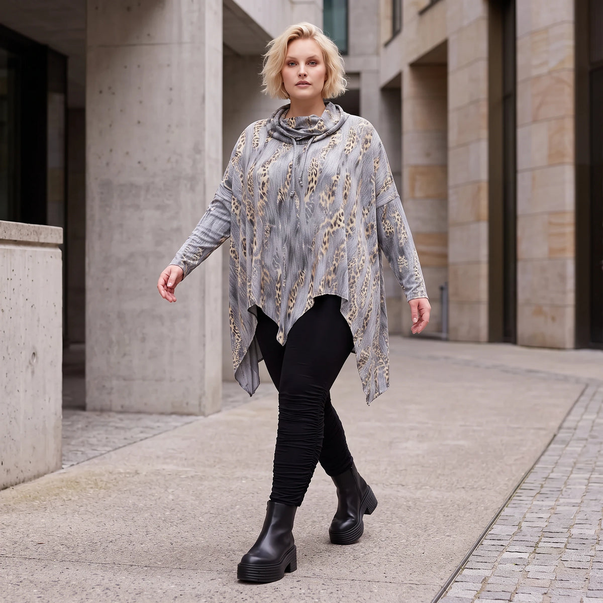 Wintershirt aus Baumwolljersey in A-Linie mit Rollkragen und Tunnelzug kuschelig weich