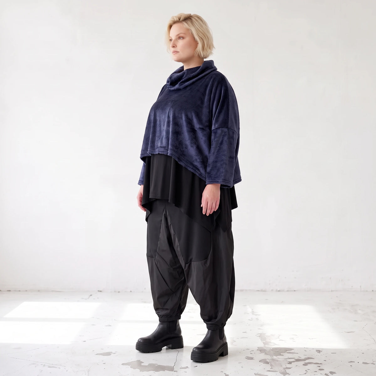 Plüschpullover mit Rollkragen in kastiger Passform flauschig warmes modernes Winterbasic