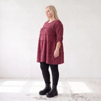 Bordeaux Strickshirt in A-Linie mit Stretch und Faltennaht Musterung weich winterlich