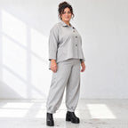 Graue Ballonjeans aus Stretchdenim in lockerer Form für bequemen lässigen Alltagslook