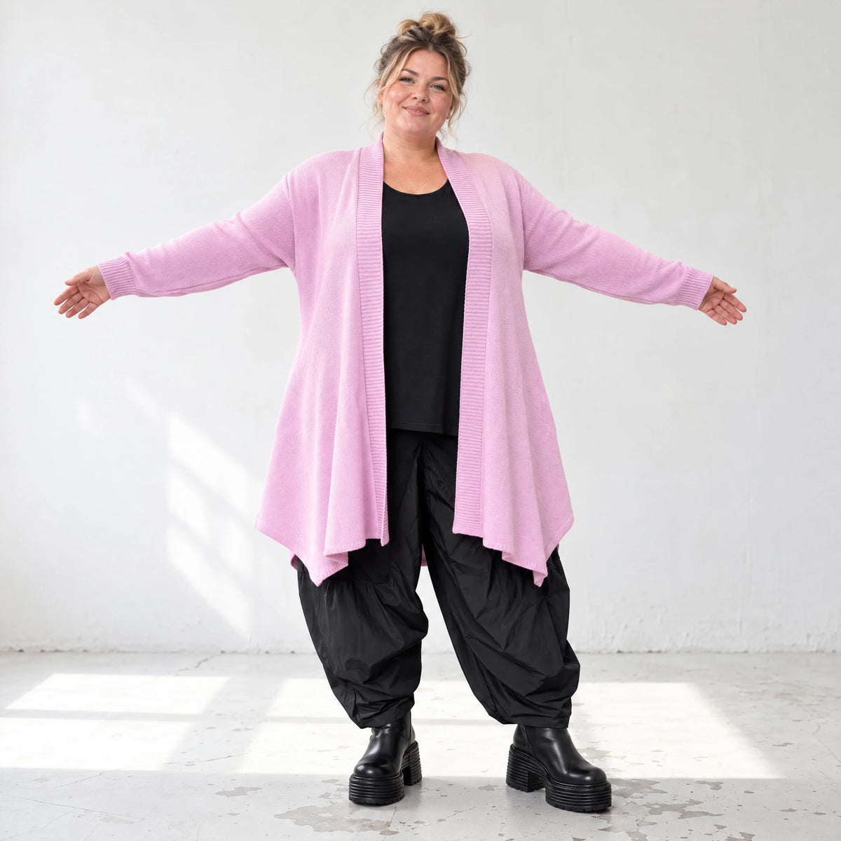 Offener Baumwollstrickcardigan in A-Linie weich warm mit Glockenform ohne Verschluss