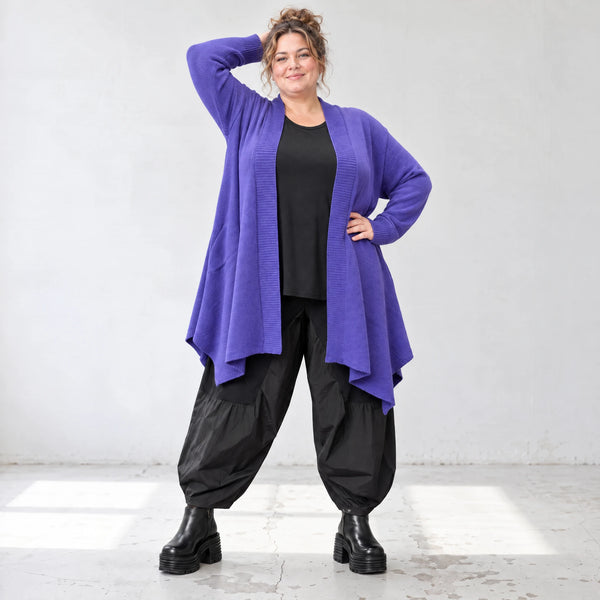Cardigan aus Baumwolle in Violett mit Stehkragen A-Linie weich verschlusslos warm