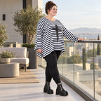 Langarmshirt in Dunkelblau/Weiß aus weichem Stretchjersey in A-Linie mit Seitenschlitzen