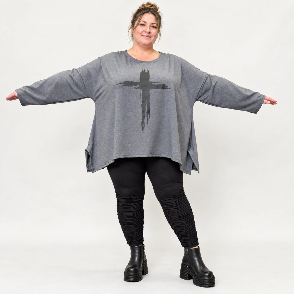 Langarmshirt in Grau mit fließender A-Linie und Rundhalsausschnitt aus weichem Jersey