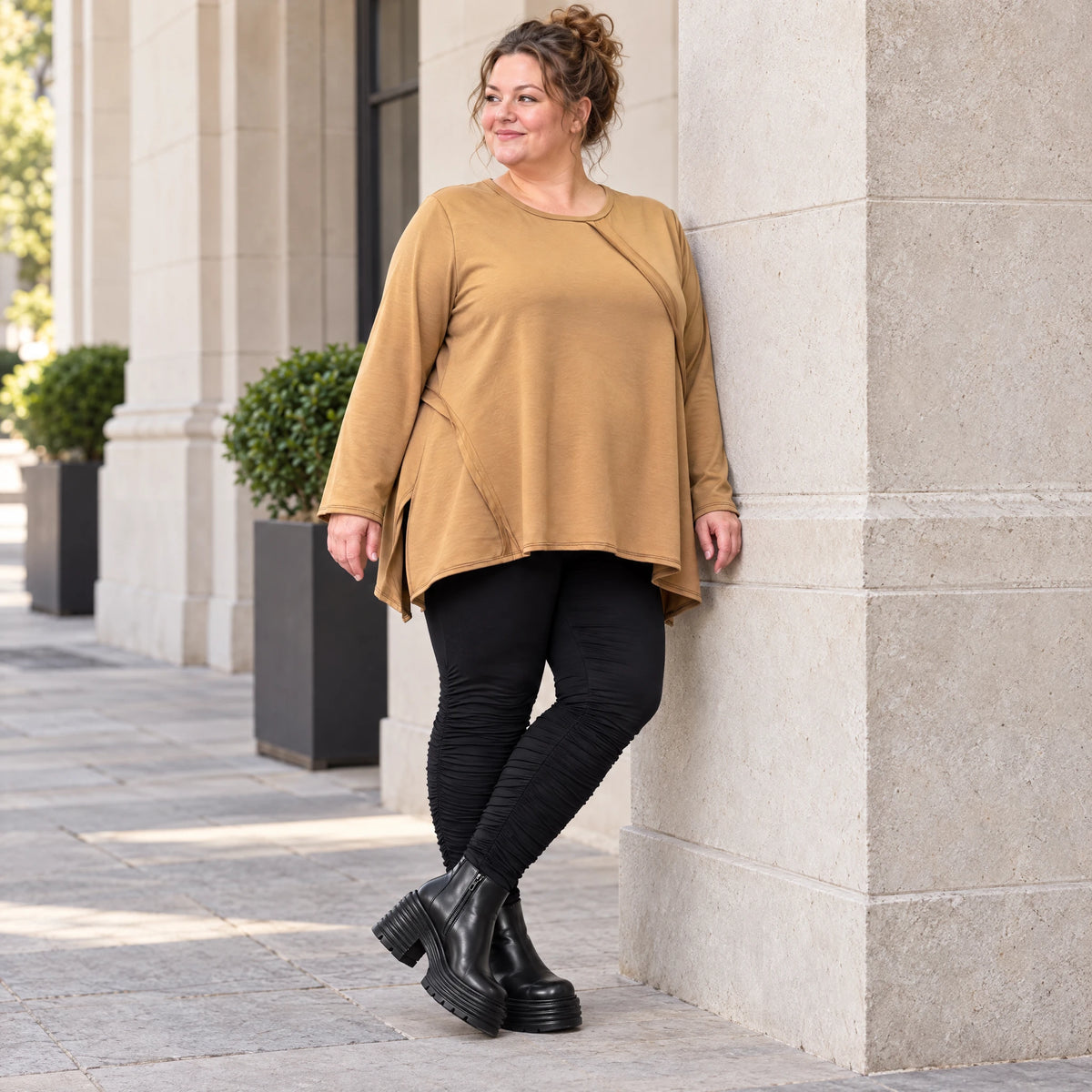 Langarmshirt in Camel mit weiter A-Linie aus weichem Stretchjersey für Alltagslooks