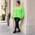 Langarmshirt in Grün aus feinem warmem Stretchjersey aus Italien mit fließender A-Linie