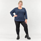 Feinstrickshirt in Blau/Weiß meliert mit Rundhalsausschnitt und aufgesetzten Taschen