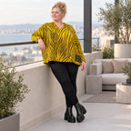 Kastiges Strickshirt mit Zebramuster in Gelb/Schwarz aus weichem flauschigem Feinstrick
