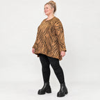 Feinstrickshirt in Braun/Schoko mit fließender A-Linie weich und flauschig aus Italien