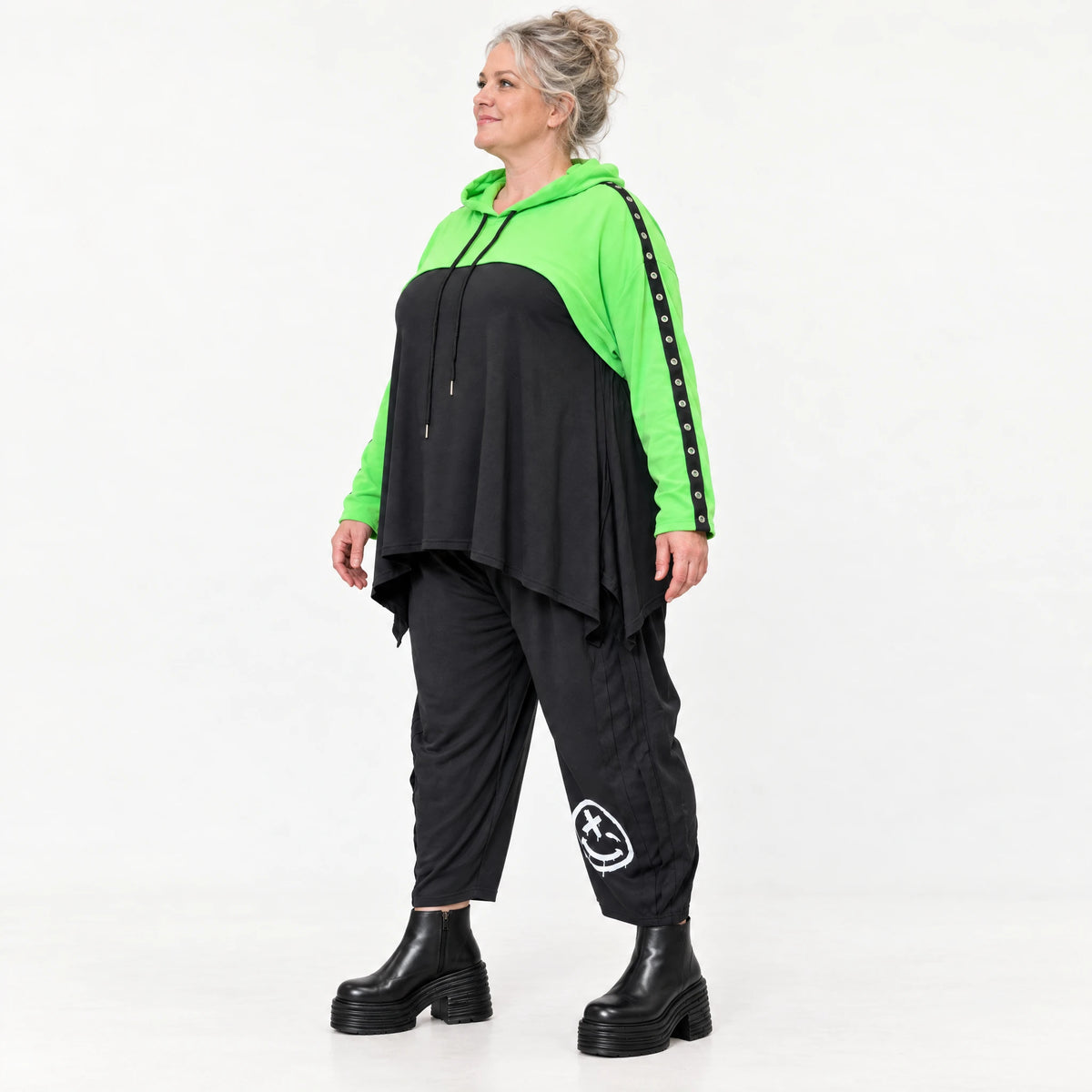 Überwurf in frischem Grün aus weichem Stretchjersey mit gerader Form und Vokuhilalinie