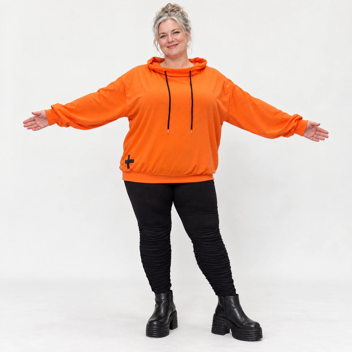 Hoody in leuchtendem Orange aus weichem Stretchjersey mit Kapuze und langen Ärmeln