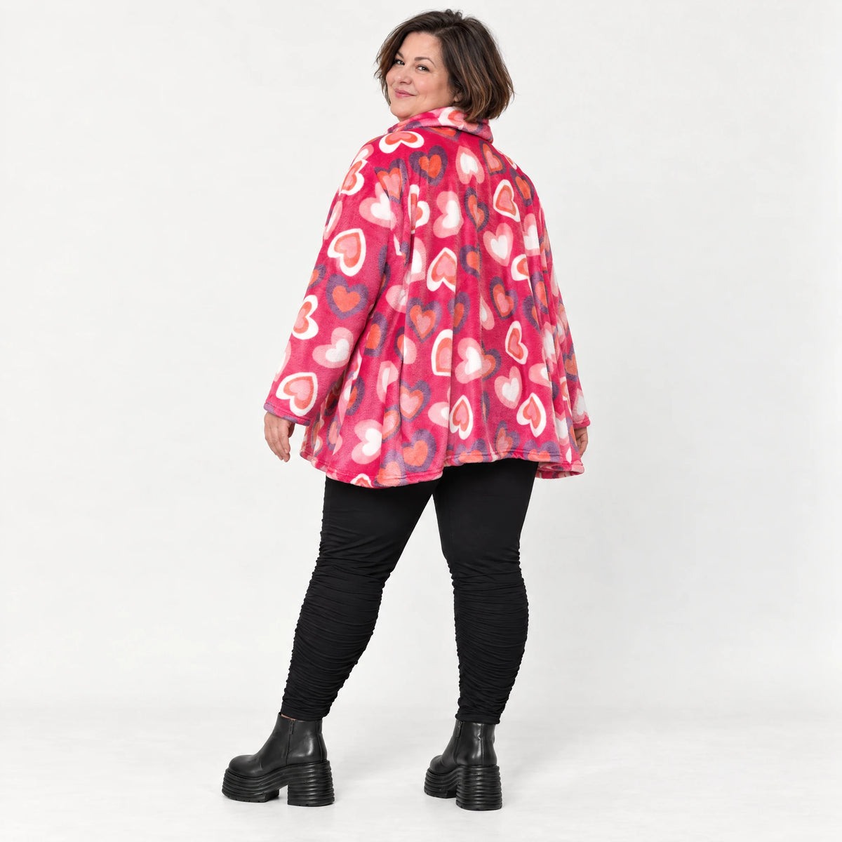 Flauschiges Langarmshirt in Pink/Rosa/Weiß mit Rollkragen und lockerer A-Linie aus Plüsch