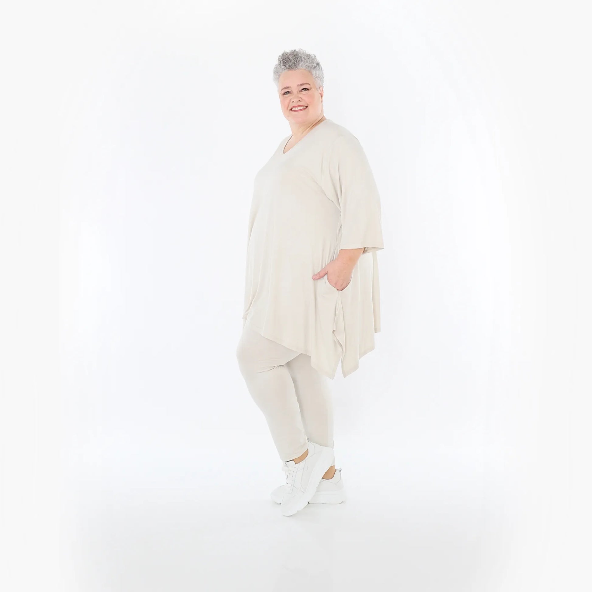  A-Form Bigshirt von AKH Fashion aus Viskose, 1233.01019, Beige, Ausgefallen, Zeitlos, Schick
