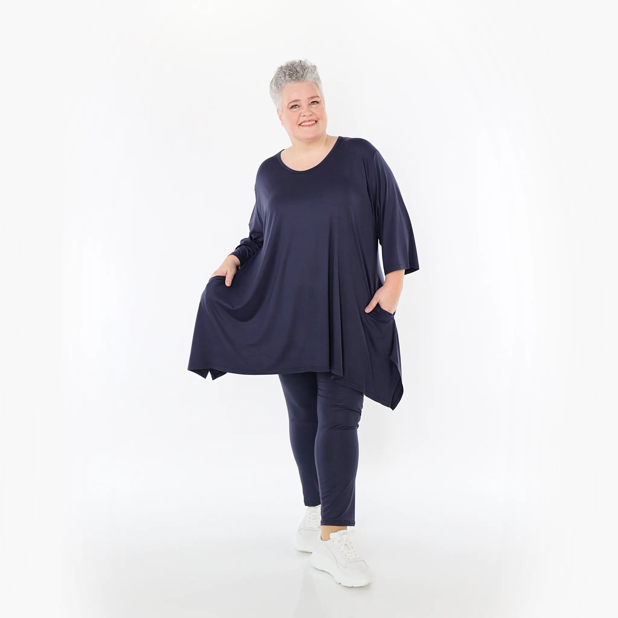  A-Form Bigshirt von AKH Fashion aus Viskose, 1233.01019, Marine, Ausgefallen, Zeitlos, Schick